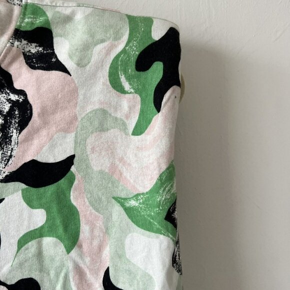 NWT Camo Crop Top Muscle LARGE OPEN EDIT Green Pink Strong Shoulder Abstract - Picture 3 of 10